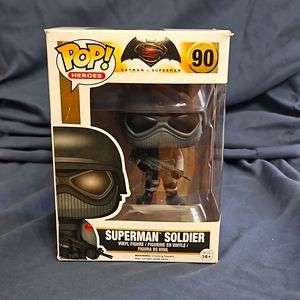 Funko pop! Superman soldier
